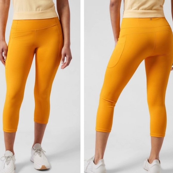 NWOT Athleta Ultimate Stash 11 Capri - Picture 1 of 4